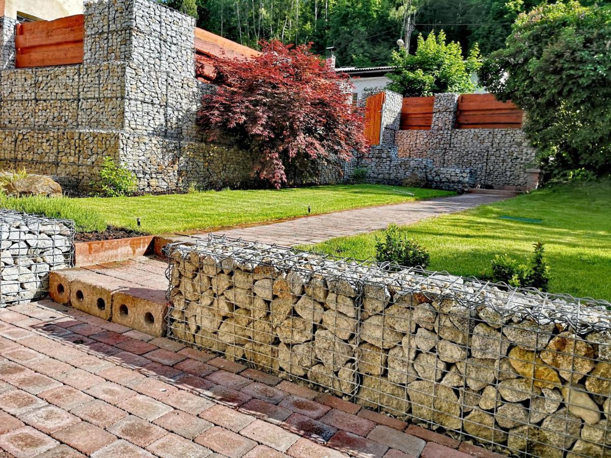 Prazdninovy Dum Valdik Villa Loket Exterior photo